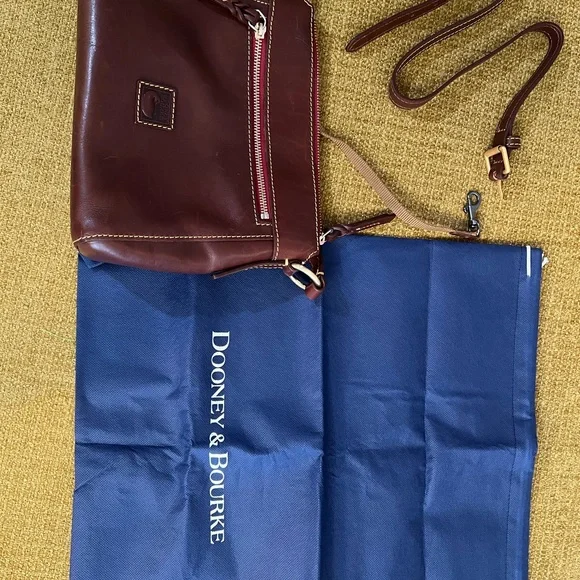 Dooney & Burke Brown Leather Shoulder Bag - Picture 9 of 9